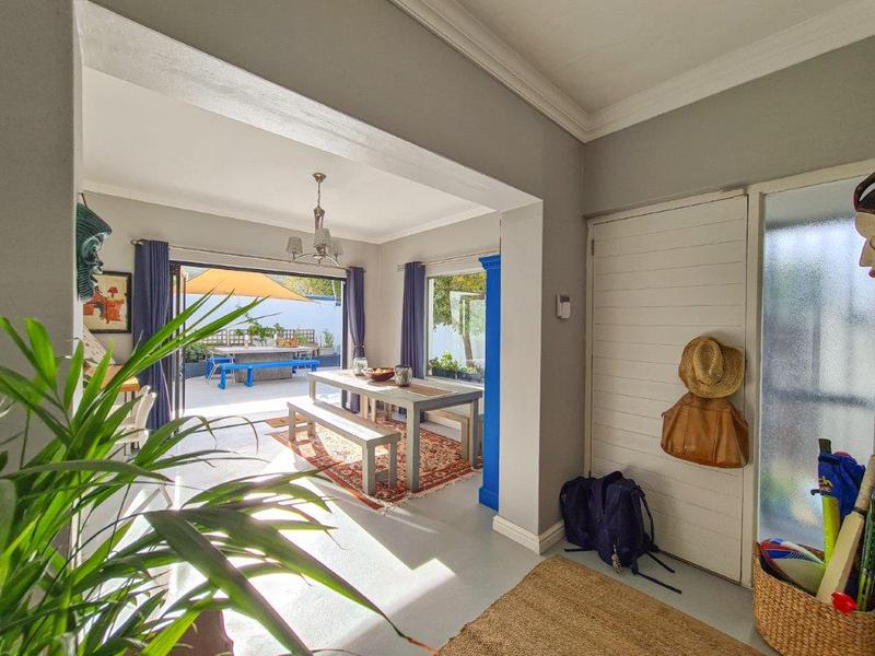 5 Bedroom Property for Sale in Hout Bay Western Cape